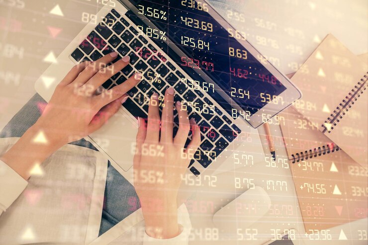 What is the SMC strategy in Forex trading?